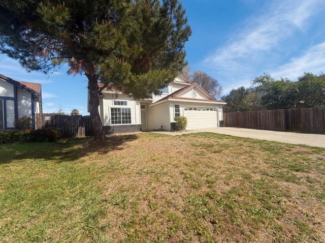 7117 Snowy Birch Way, Sacramento, CA 95823