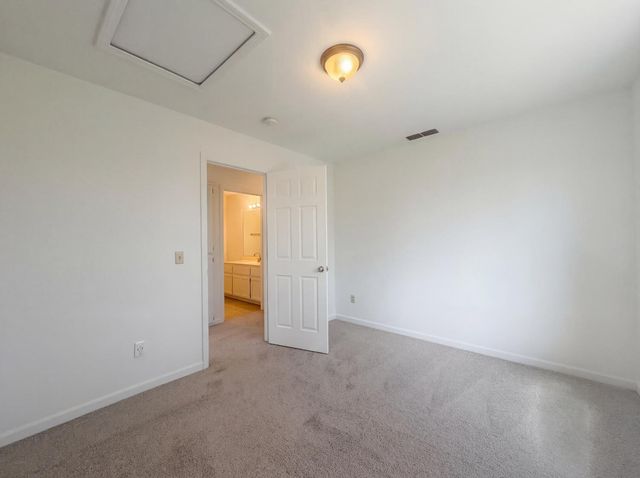 7117 Snowy Birch Way, Sacramento, CA 95823