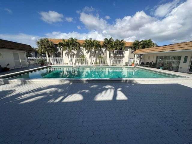 1830 MARAVILLA AVENUE 309, Fort Myers, FL 33901