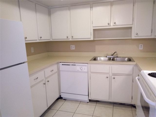 1830 MARAVILLA AVENUE 309, Fort Myers, FL 33901