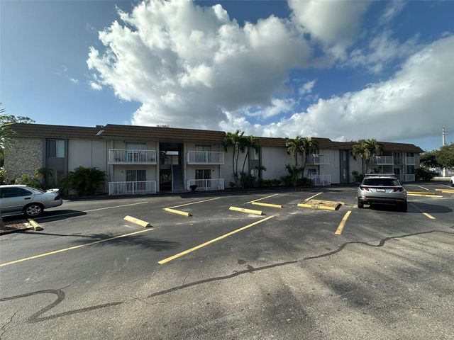 1830 MARAVILLA AVENUE 309, Fort Myers, FL 33901