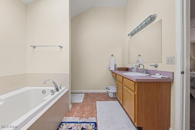 5980 Wallings Road, North Royalton, OH 44133