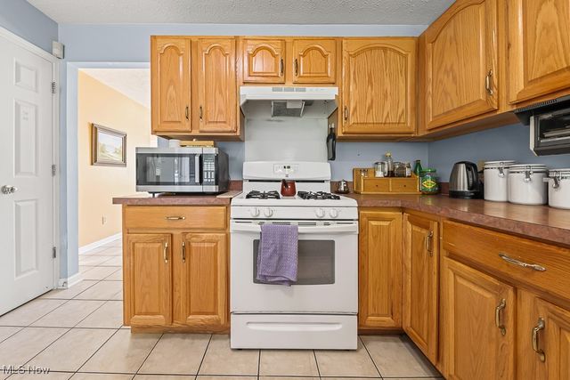 5980 Wallings Road, North Royalton, OH 44133