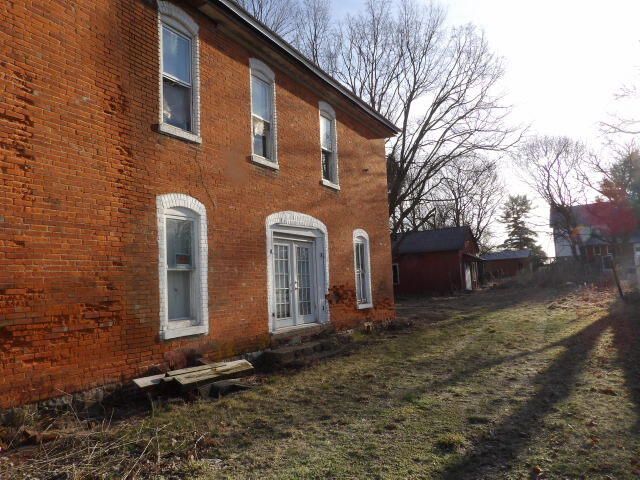 13985 S 42nd Street, Fulton, MI 49052