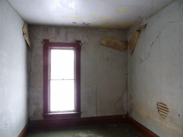 13985 S 42nd Street, Fulton, MI 49052