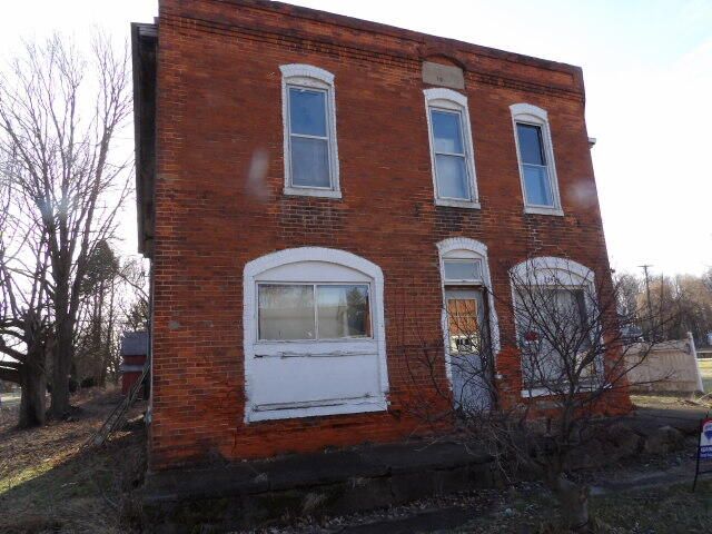 13985 S 42nd Street, Fulton, MI 49052