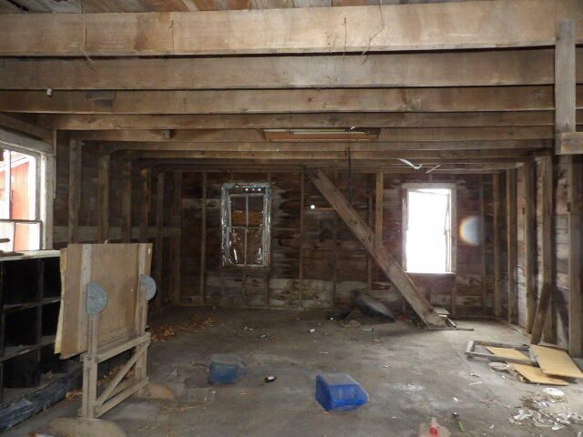 13985 S 42nd Street, Fulton, MI 49052