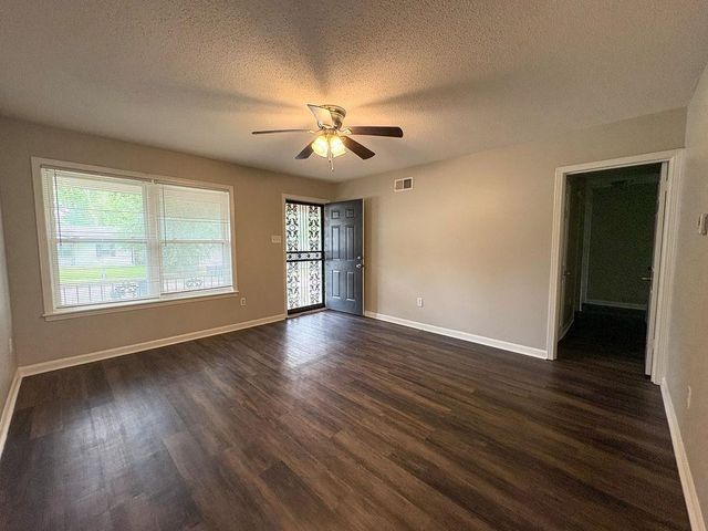3772 VOLTAIRE AVE, Memphis, TN 38128