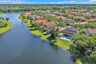 480 Cambridge Dr, Weston, FL 33326