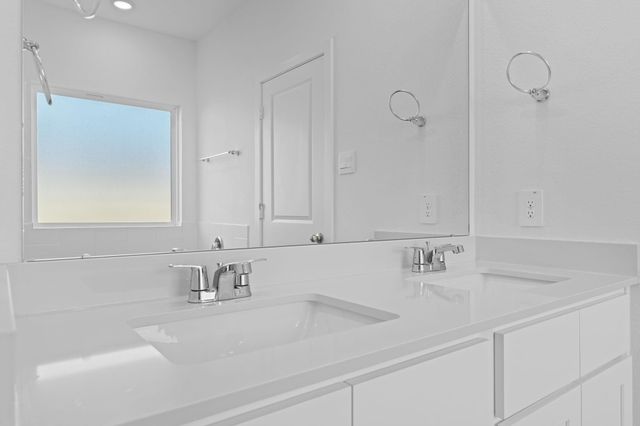 1020 River Coral, Alvin, TX 77511