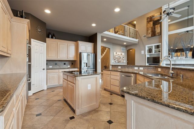 1828 Idlewild Drive, Frisco, TX 75036