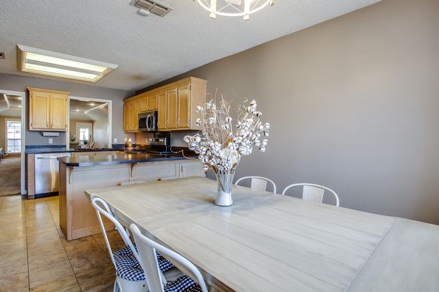 6904 Fulton Avenue, Lubbock, TX 79424