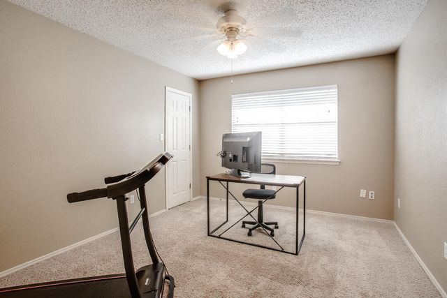 6904 Fulton Avenue, Lubbock, TX 79424