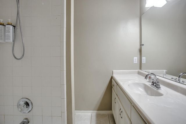 6904 Fulton Avenue, Lubbock, TX 79424