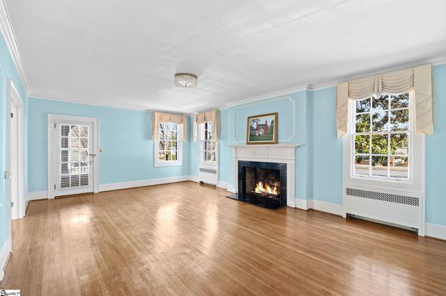 305 N Main Street, Greer, SC 29650