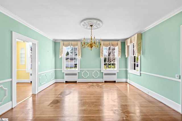 305 N Main Street, Greer, SC 29650