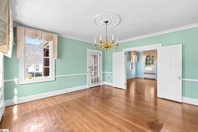 305 N Main Street, Greer, SC 29650