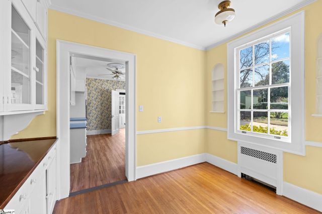 305 N Main Street, Greer, SC 29650