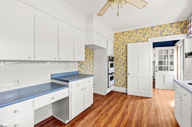 305 N Main Street, Greer, SC 29650