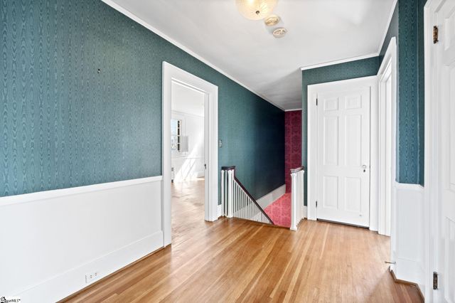 305 N Main Street, Greer, SC 29650