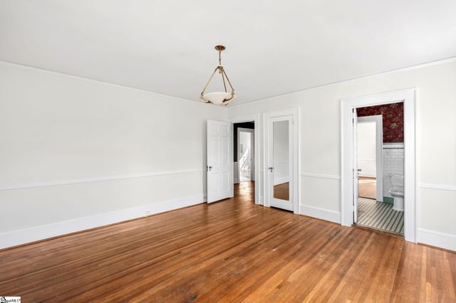 305 N Main Street, Greer, SC 29650