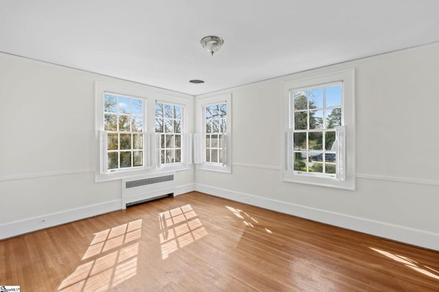 305 N Main Street, Greer, SC 29650