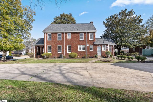 305 N Main Street, Greer, SC 29650