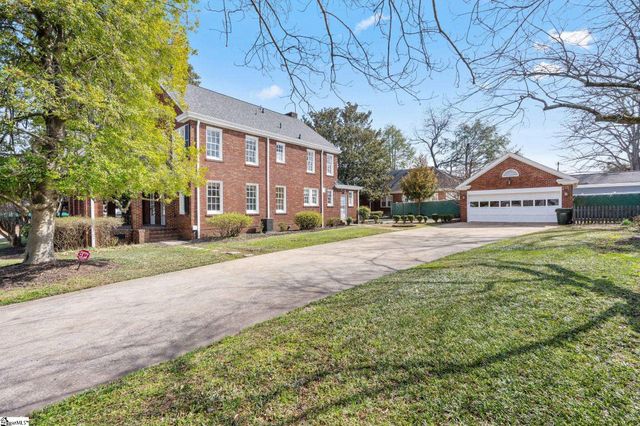 305 N Main Street, Greer, SC 29650