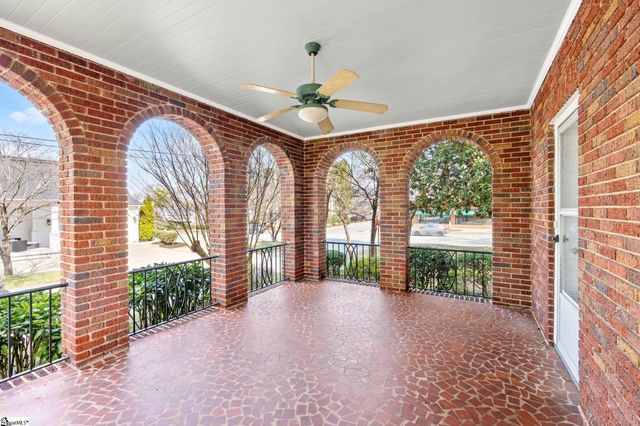 305 N Main Street, Greer, SC 29650