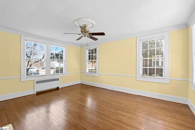 305 N Main Street, Greer, SC 29650