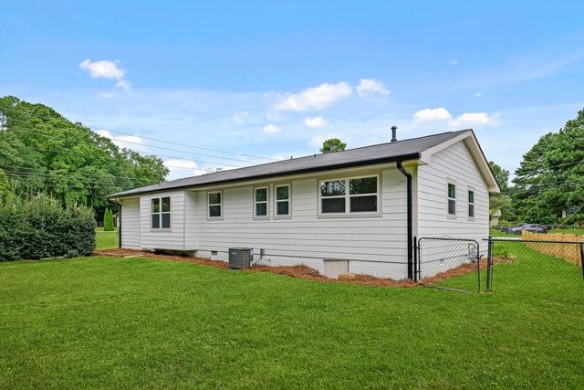 2831 Mobley Drive, Dacula, GA 30019