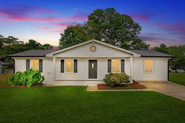 2831 Mobley Drive, Dacula, GA 30019