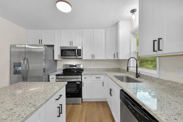 2831 Mobley Drive, Dacula, GA 30019