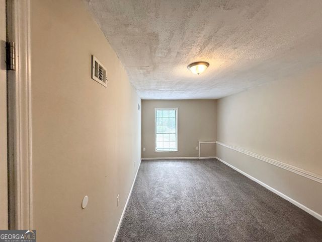 1061 Mainstreet Lake Drive, Stone Mountain, GA 30088