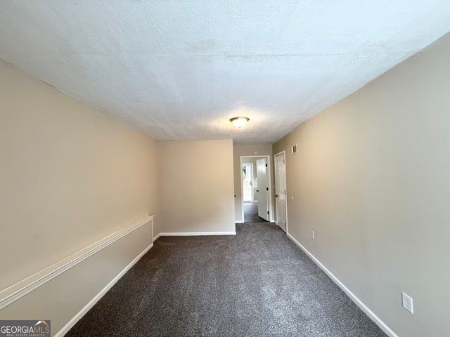 1061 Mainstreet Lake Drive, Stone Mountain, GA 30088