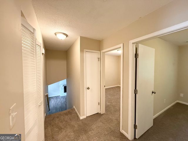 1061 Mainstreet Lake Drive, Stone Mountain, GA 30088