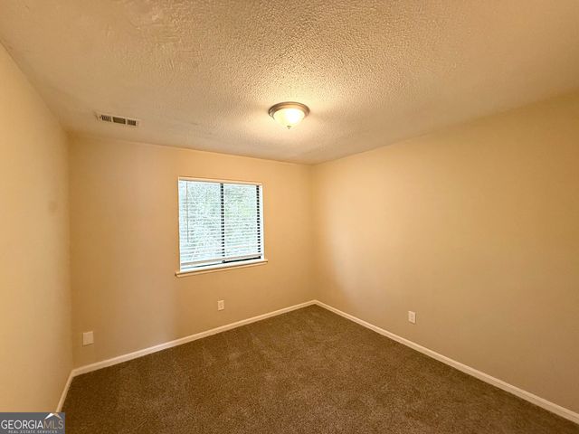 1061 Mainstreet Lake Drive, Stone Mountain, GA 30088