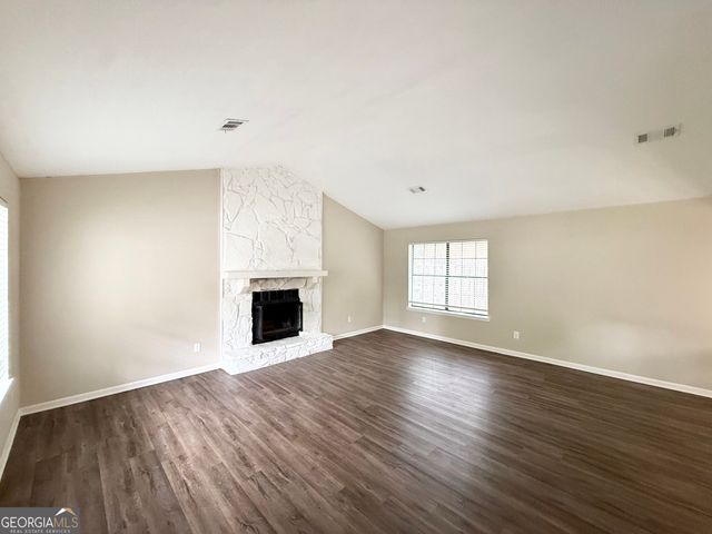 1061 Mainstreet Lake Drive, Stone Mountain, GA 30088