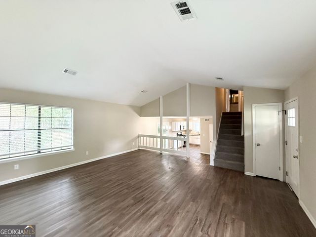 1061 Mainstreet Lake Drive, Stone Mountain, GA 30088