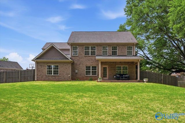 127 Whippoorwill Drive, Huntsville, AL 35811