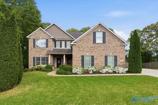 127 Whippoorwill Drive, Huntsville, AL 35811