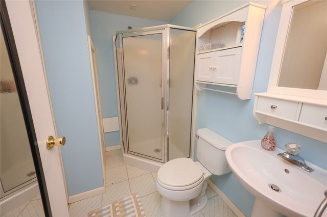 42 Cliffside Drive, South Bristol, NY 14424