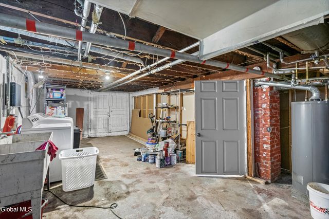 906 Altamont Avenue, Schenectady, NY 12303
