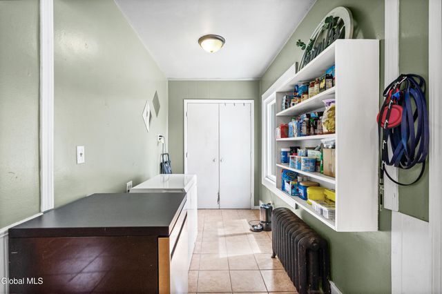 906 Altamont Avenue, Schenectady, NY 12303