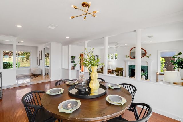 312 Baker Ct, Benicia, CA 94510