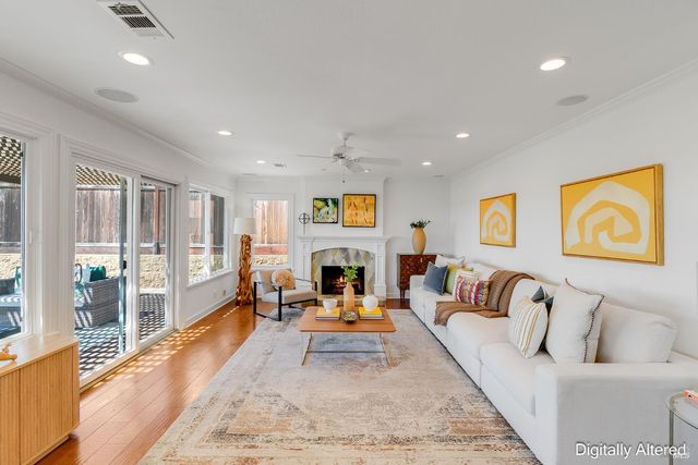 312 Baker Ct, Benicia, CA 94510