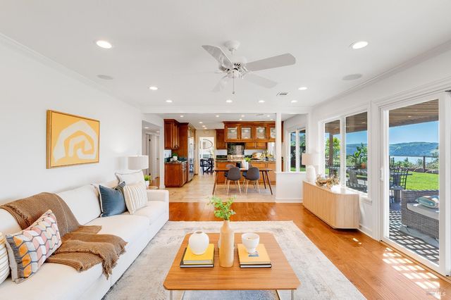 312 Baker Ct, Benicia, CA 94510