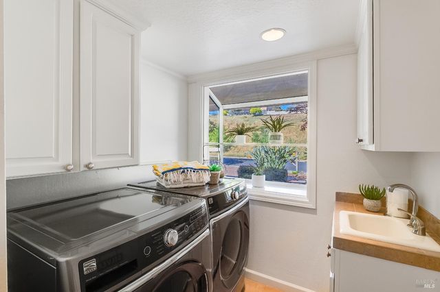 312 Baker Ct, Benicia, CA 94510