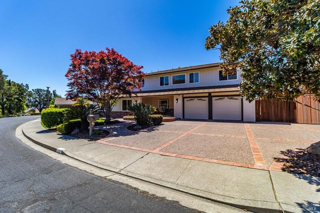 312 Baker Ct, Benicia, CA 94510