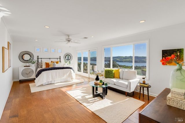 312 Baker Ct, Benicia, CA 94510